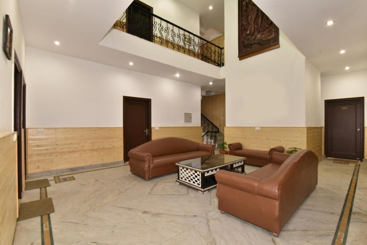 Dlx Stay In Naddi 다람샬라 외부 사진